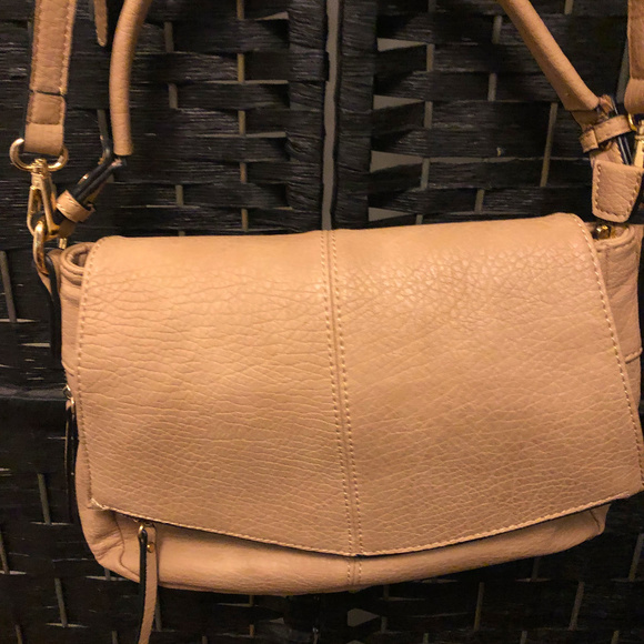 Urban Expressions Handbags - Urban Expressions Vegan Crossbody Excellent Purse
